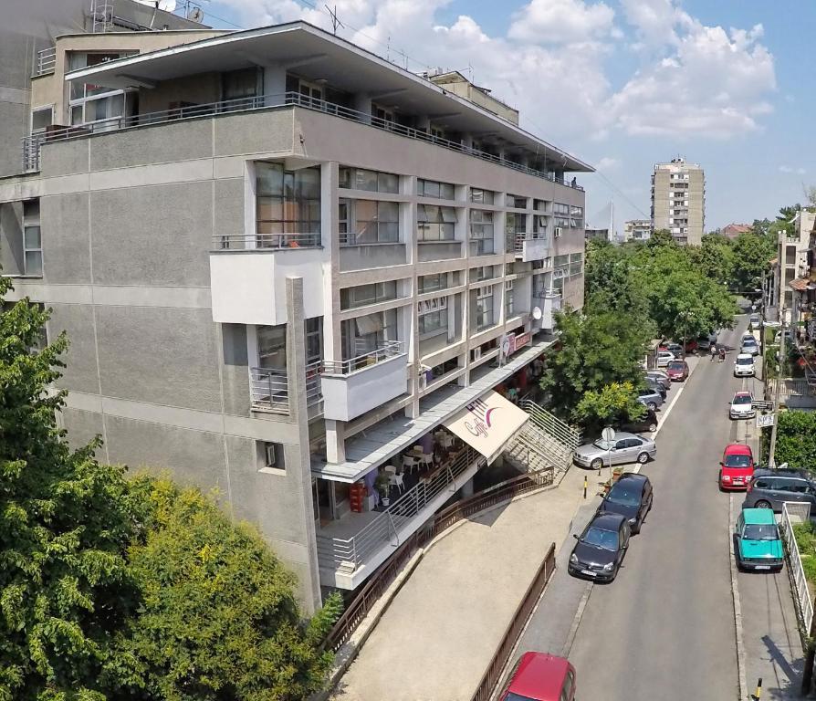 โรงแรมบอลข่าน การ์นี เบลเกรด ภายนอก รูปภาพ